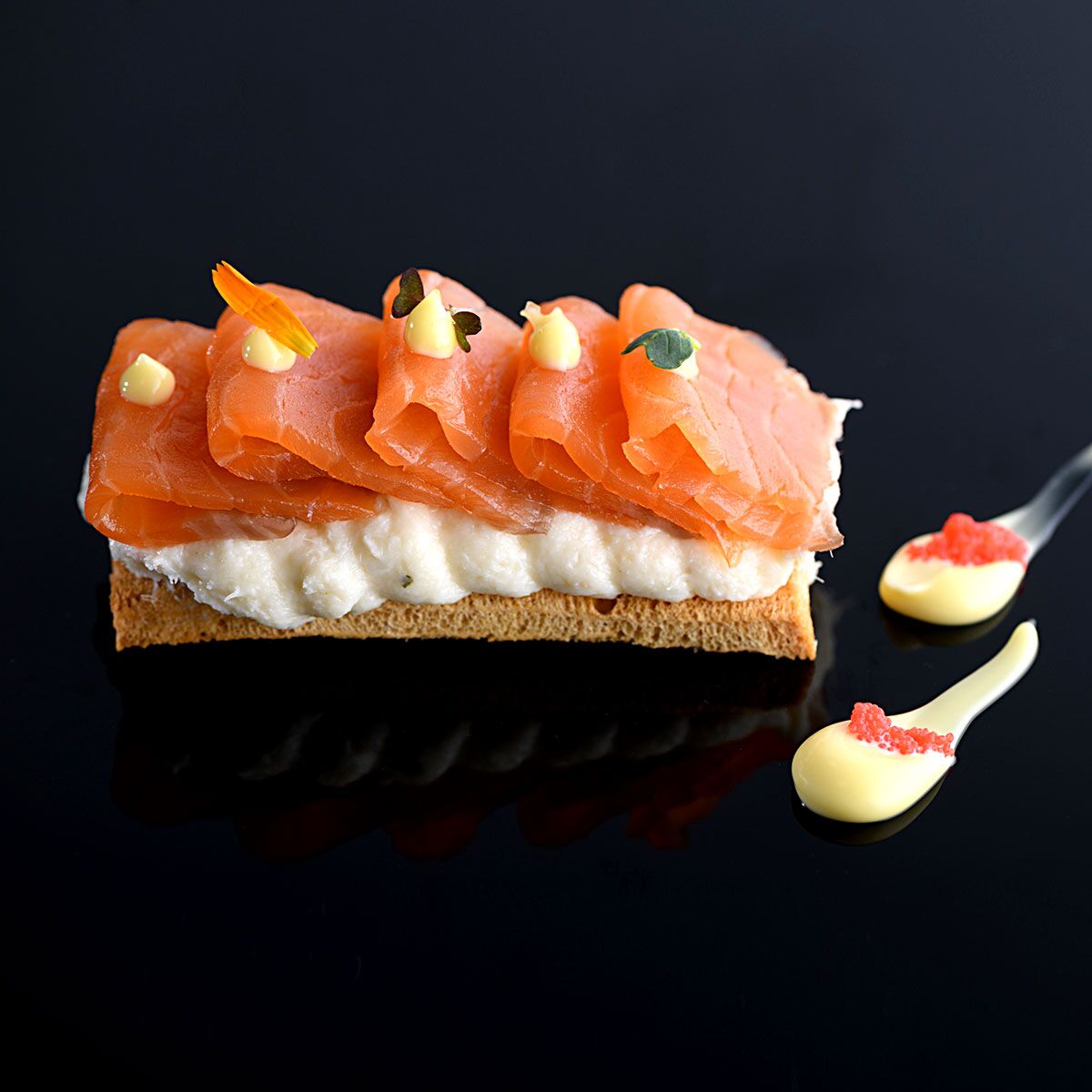 SALMÓN AHUMADO MARTIKO